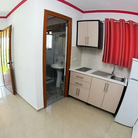 Hotel Landi Ksamil