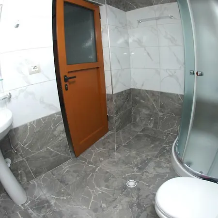 Landi Hotel Ksamil